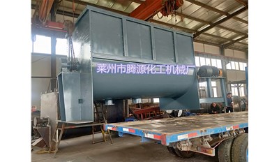 青島15立方臥式混合機成功發貨